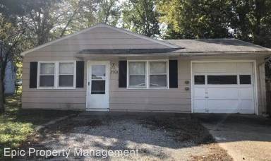 Main picture of 3701 SW 38th St