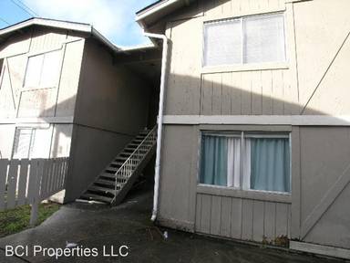 Main picture of 1423 E 64th St