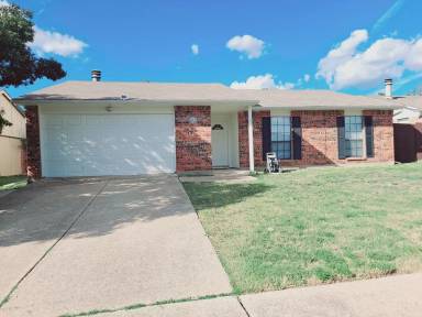 Main picture of 627 Valley View Dr