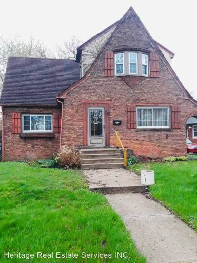 Main picture of 3231 N Schultz Dr