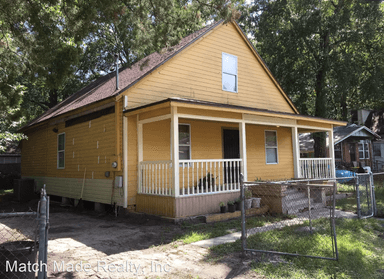 Main picture of 3212 Thomas St