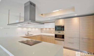 Main picture of Marina Palms Residence
