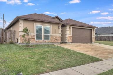 Main picture of 6517 Paddington Dr