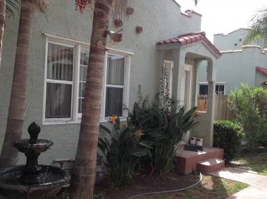 Main picture of 5212 1/4 Fountain Ave