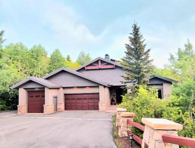 Main picture of 7104 Canyon Dr