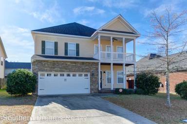 Main picture of 121 Windstone Dr