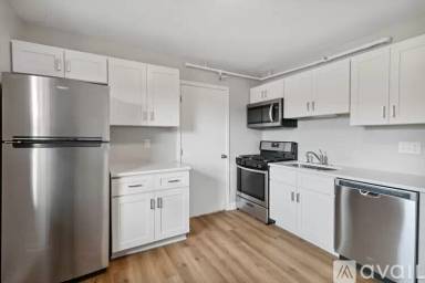 Main picture of 307 Lynn Ave