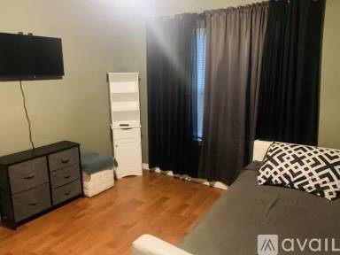 Main picture of 180 Pebble Brooke Ct