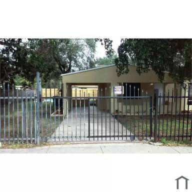 Main picture of 2153 NW 92nd St