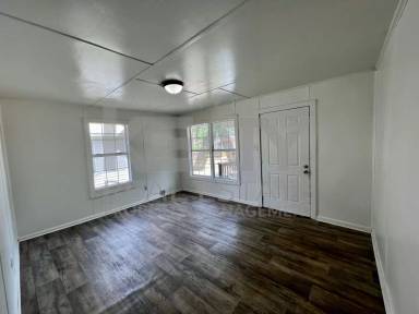 Main picture of 109 Dora St