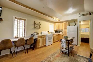 Main picture of 108 Kendall St