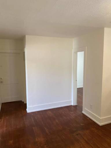 Main picture of 604 6th Ave