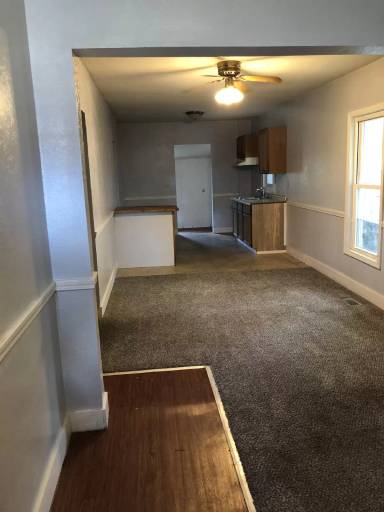 Main picture of 1537 W Indiana Ave