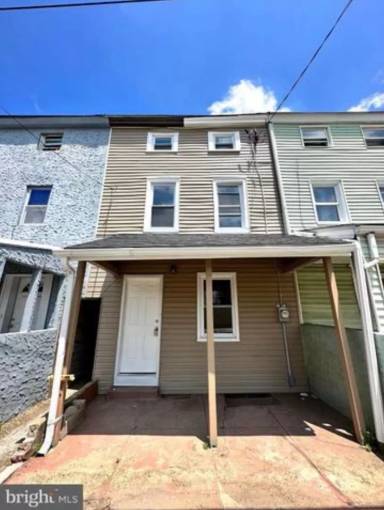 Main picture of 1319 Church St