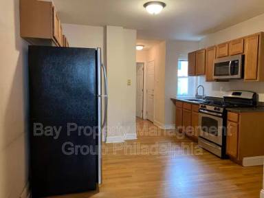 Main picture of 10 E Jefferson St