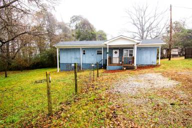 Main picture of 165 Jade Dr