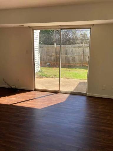 Main picture of 212 East Cadbury Dr