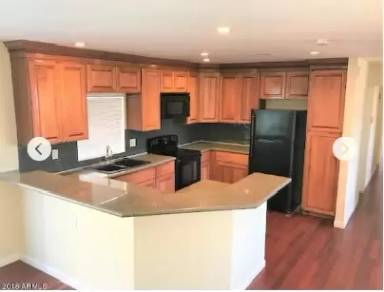 Main picture of 3020 W Larkspur Dr