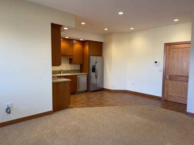 Main picture of 210 2nd St W