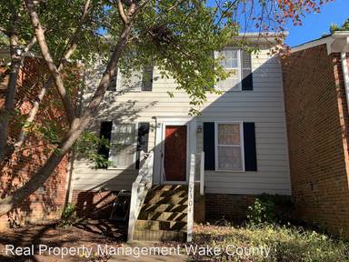 Main picture of 7304 Sweet Bay Ln
