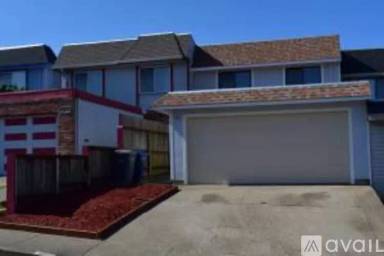 Main picture of 2566 Adams Ct