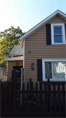 Main picture of 3128 W 16th St