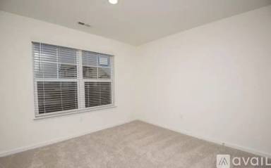 Main picture of 7525 Cottontail St