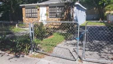 Main picture of 2133 Polk St