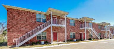 Main picture of 2400 Bryan St