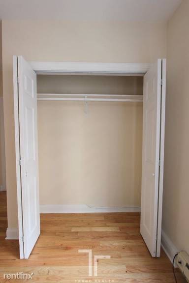 Main picture of 2840 N Orchard St
