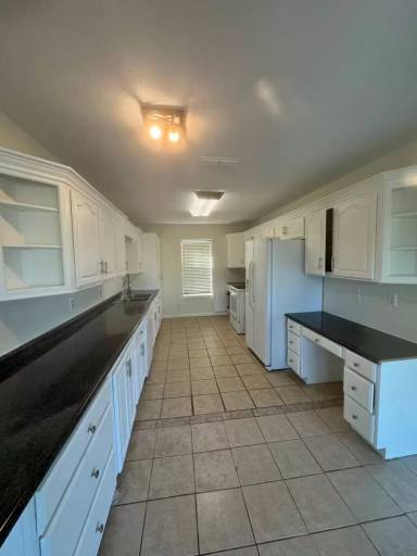 Main picture of 1416 Raven Cir