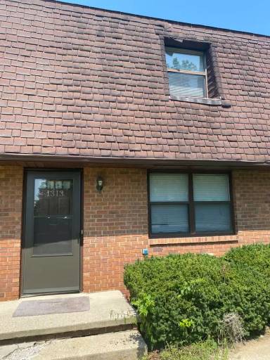 Main picture of 1311 Orchard Park Dr