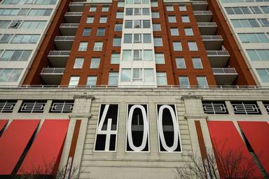 Main picture of 400 W North Street Apartments