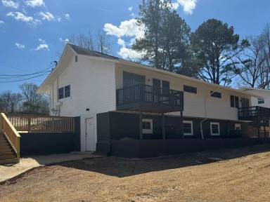 Main picture of 1347 Jackson Hollow Rd