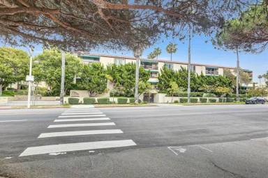 Main picture of Villa La Jolla Condo