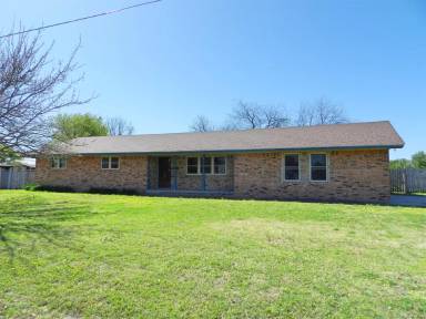 Main picture of 210 E South Boundary St