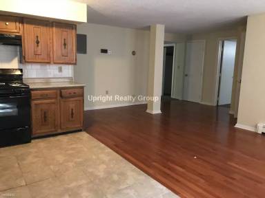 Main picture of 63 Woodstock Ave