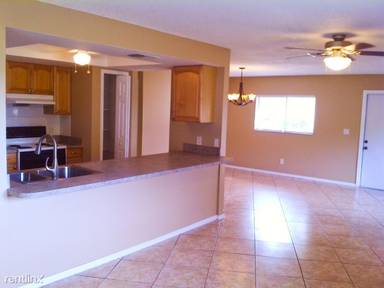 Main picture of 16 SE 16th Pl