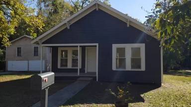Main picture of 502 E Abbey St