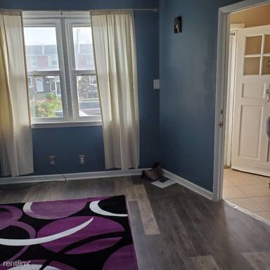 Main picture of 3117 Gilham St
