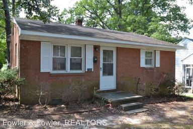 Main picture of 1101 Wayside St