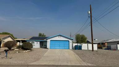 Main picture of 906 Hurricane Dr