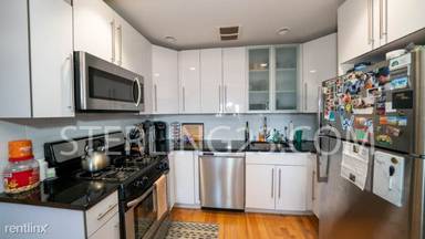 Main picture of 2315 Astoria Blvd