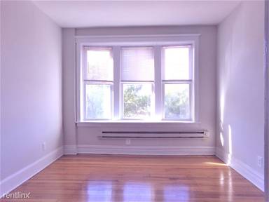 Main picture of 3034 N Ashland Ave