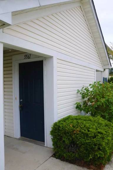 Main picture of 5561 Cedar Spgs