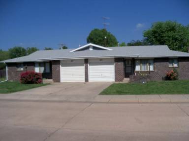 Main picture of 605 N Humbolt Ave