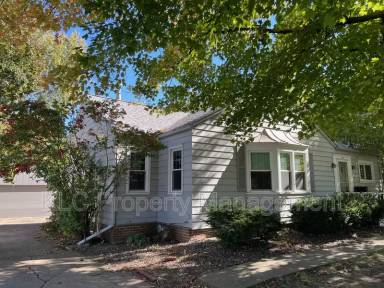 Main picture of 2729 49th St