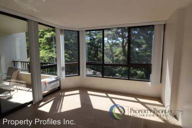 Main picture of Nuuanu Brookside