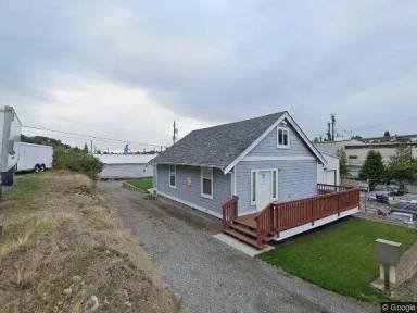 Main picture of 2725 S Hosmer St