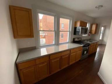 Main picture of 290 Sherman Ave